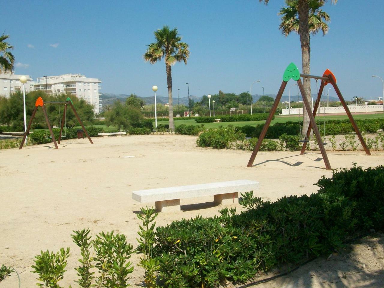 Neptuno Apartamento - Frente A La Playa Daimus Exterior photo